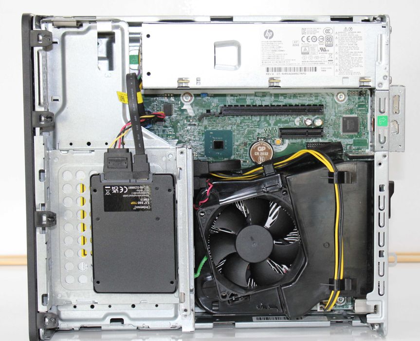 Компютър HP ProDesk 600 G5 SFF/i5-9500/8GB DDR4/256SSD