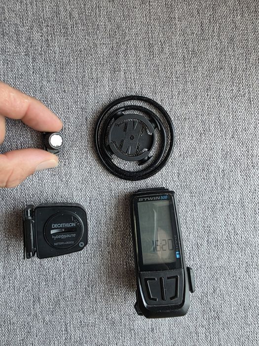 Se vinde Calculator bicicletă BTWIN 500 !