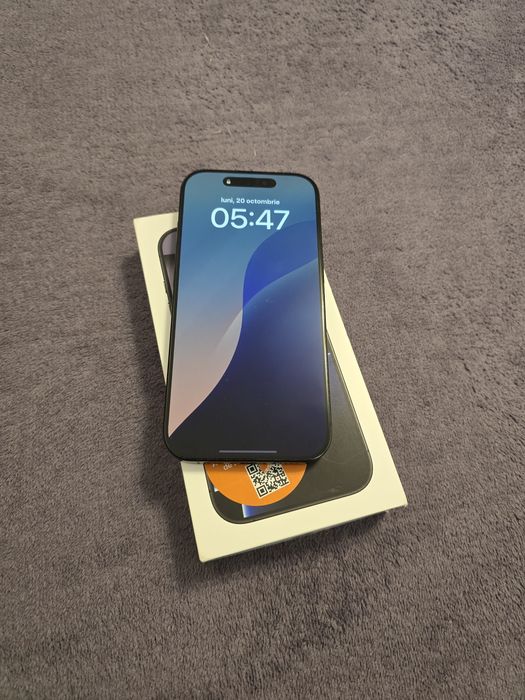 Vand/schimb iphone 16 pro/ 256 gb fullbox