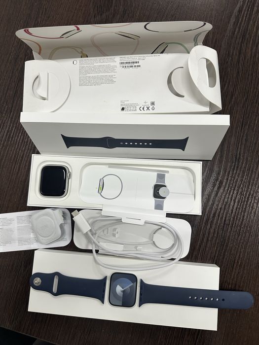 Продается Смарт часы, почти новый, состояние отличное