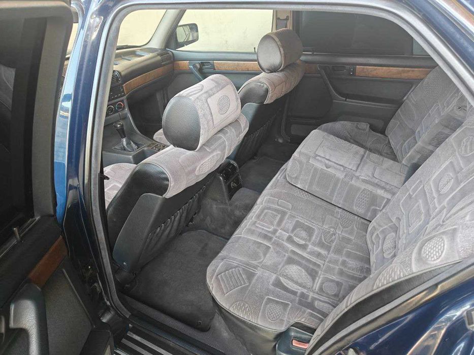 B M W      E 32  kuzov