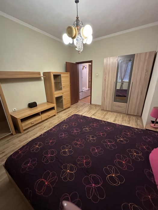 Продава се Тристаен апартамент в Стара Загора, Център - 72 кв.м за 1806 €/кв.м - Снимка #2