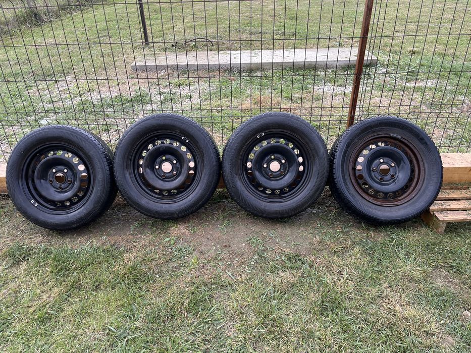 Set jante si cauciucuri vara  set preluat de pe golf, passat gama vag.