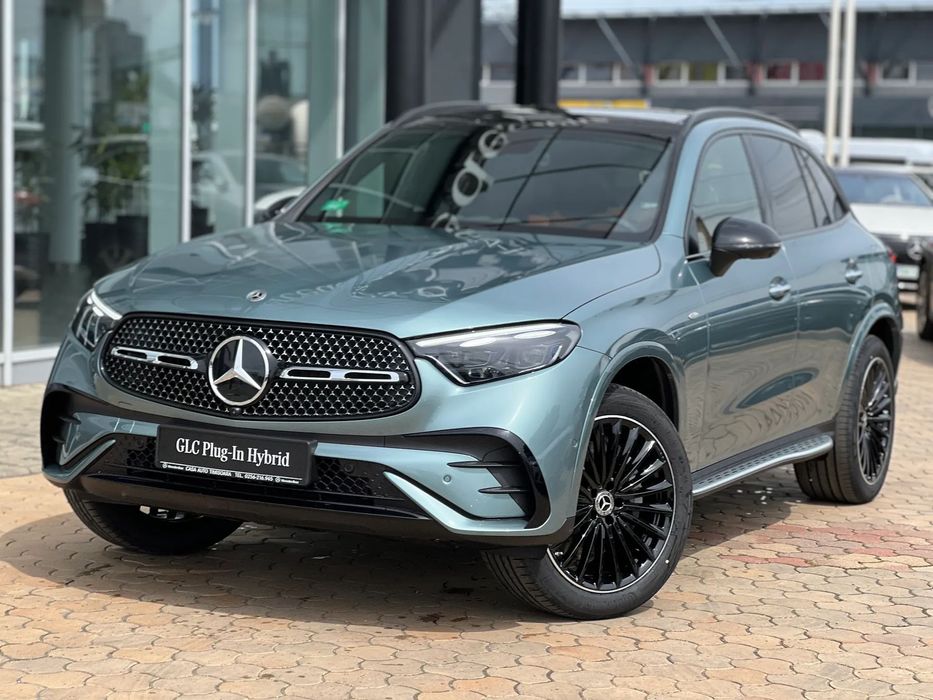 Mercedes-Benz GLC Digital Light / Burmester / Plug-in Hybrid / AMG Styling / Trapa pano.