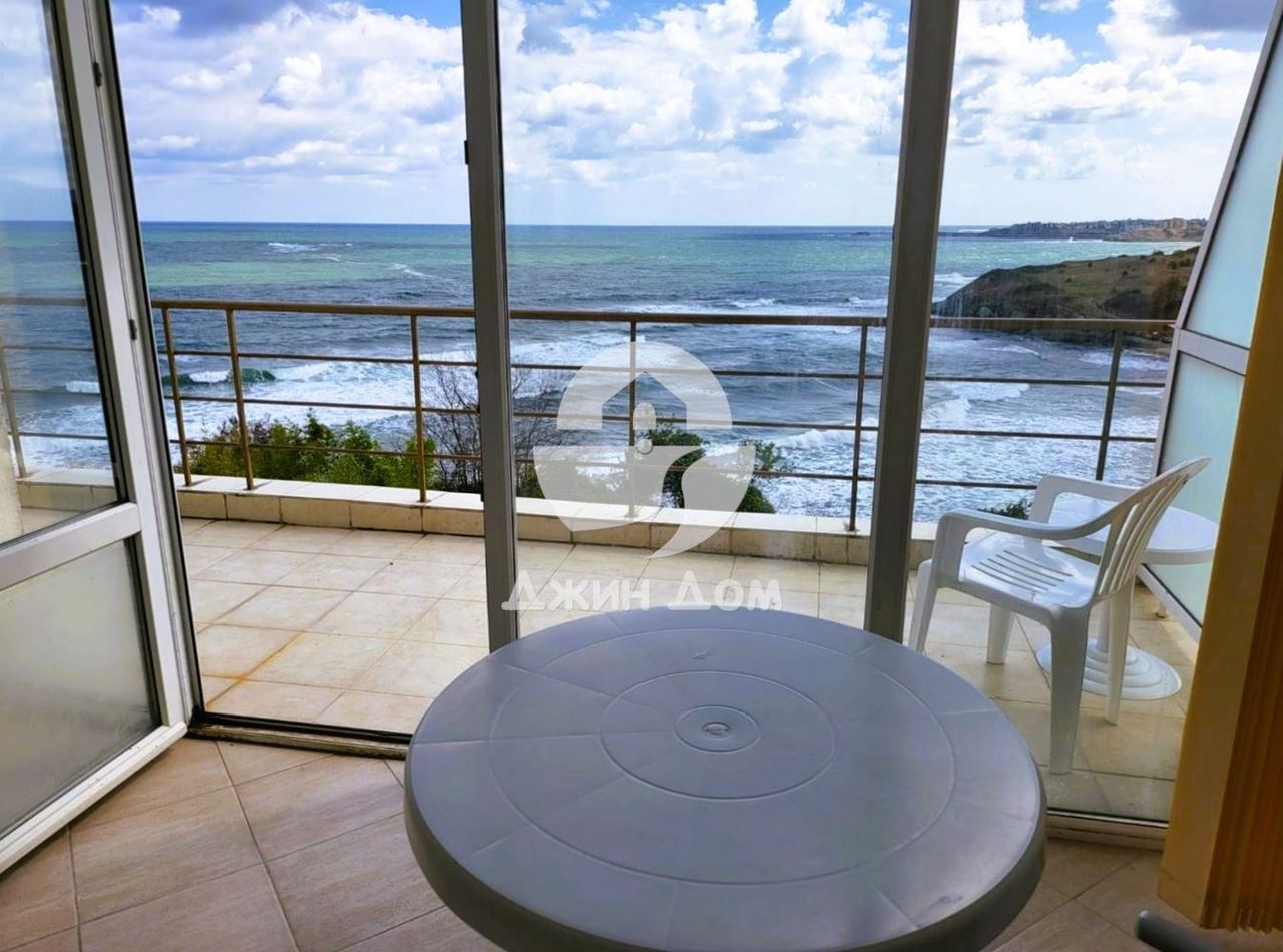 Продава се Двустаен апартамент в Китен - 73 кв.м за 1658 €/кв.м - Снимка #1