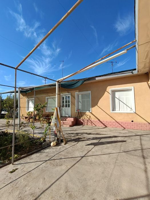 Продается участок Кибрай Хужакургонн

- 5 сотка
- 5 комнат
- 2 спальни