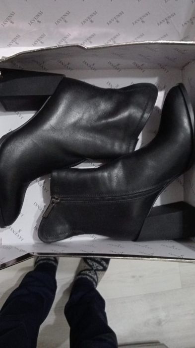 Туфли и полусапожки из натуральной кожи