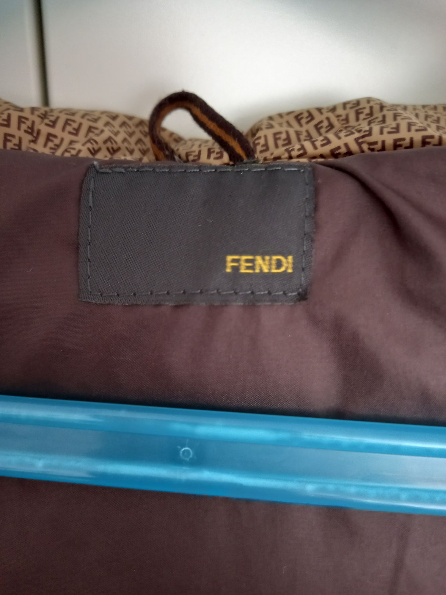 FENDI, Детско зимно,подходящо и като преходно