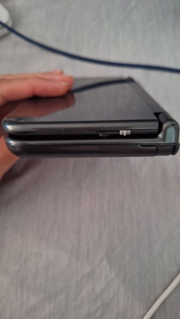 New Nintendo 3DS XL, 440 jocuri Modat, 10 in 1