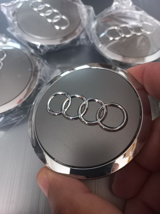 AUDI - Set 4 capace pentru jante aliaj