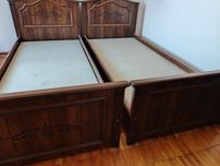 Продаётся 2 полтора спальни диваны