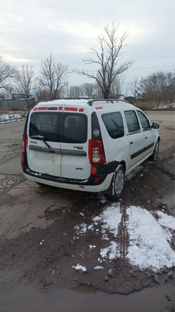 Dacia logan 1.6 на части