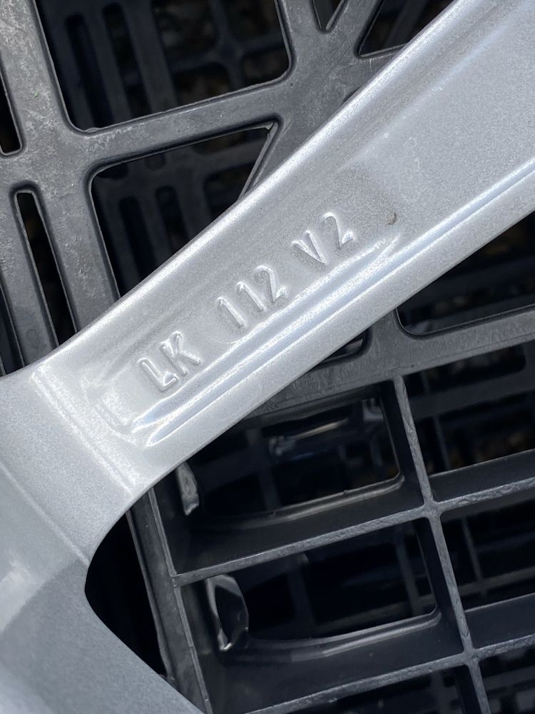17 цола 5 х 112  Шкода , Фолксвагвн Голф 6 , 7 , 8 , Т Рок , T - Roc