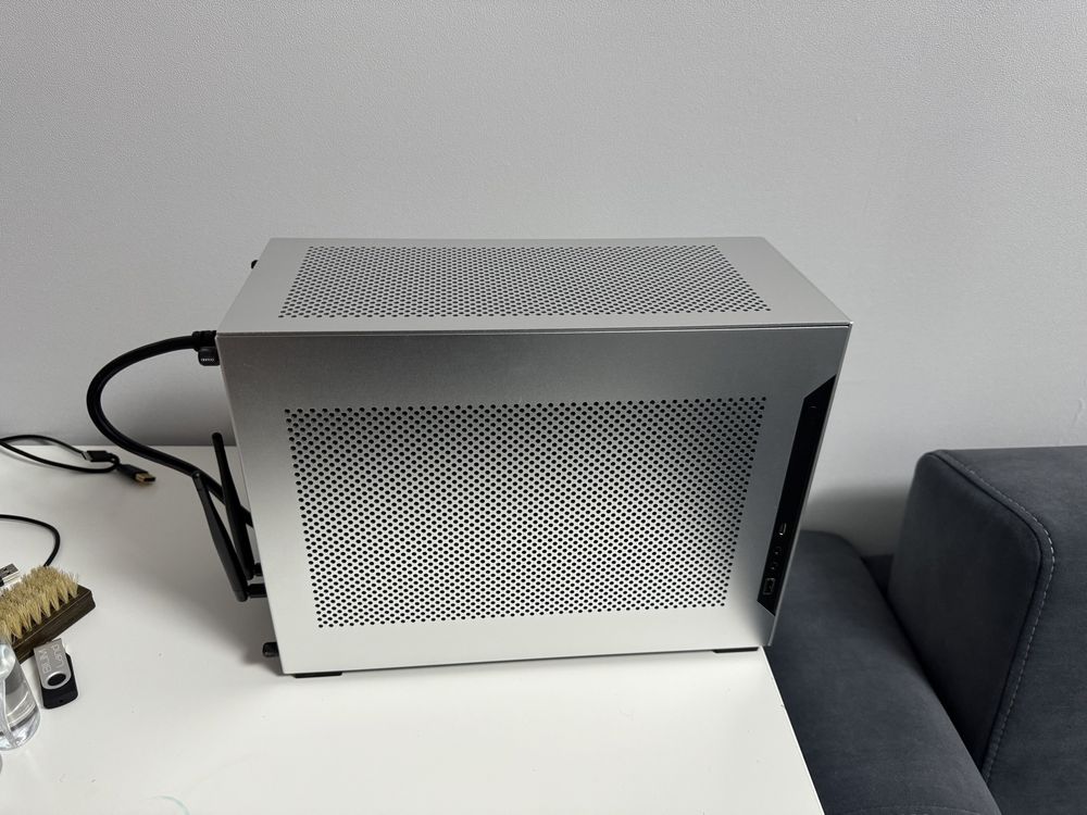 Компьютер mini itx ryzen 7 7700, 32gb ddr5, rtx 3090