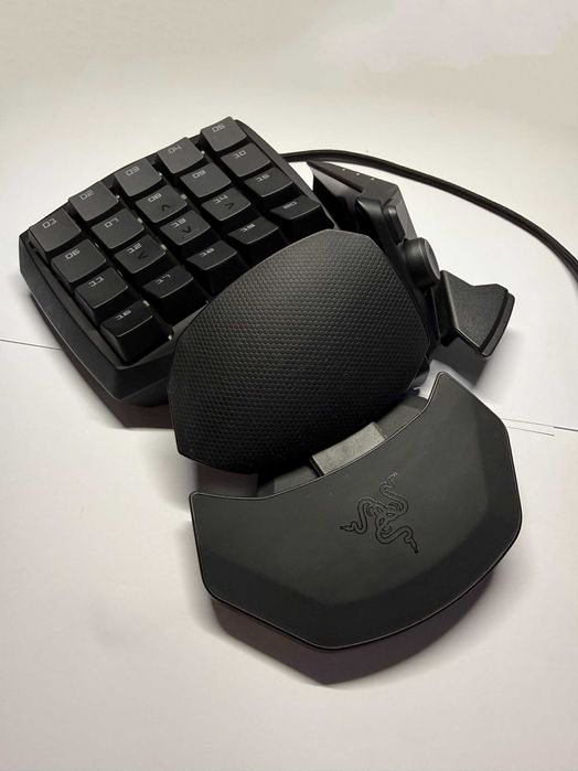 Razer Orbweaver Chroma - Keypad Gaming