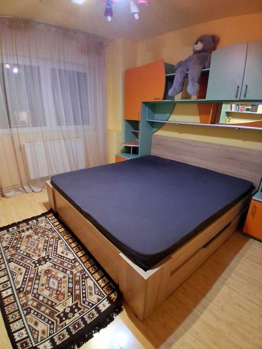 Apartament de  închiriat