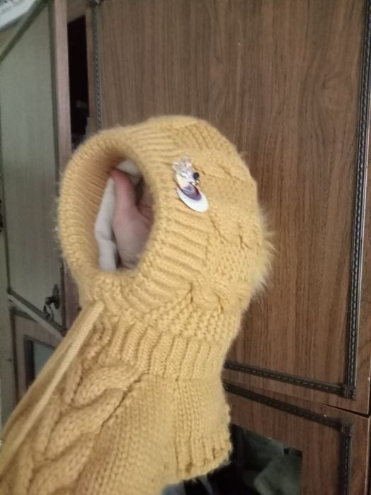 Продам зимняя теплая 3-4 года