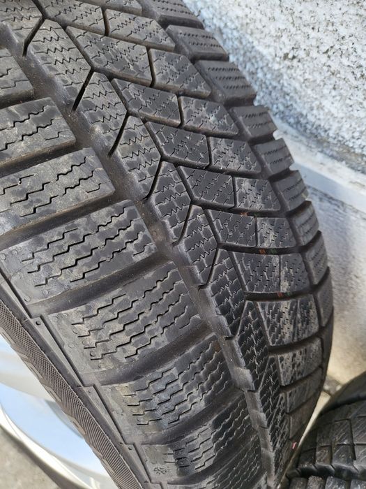 Jante aliaj BMW X1, R17, anvelope Pirelli/Continental