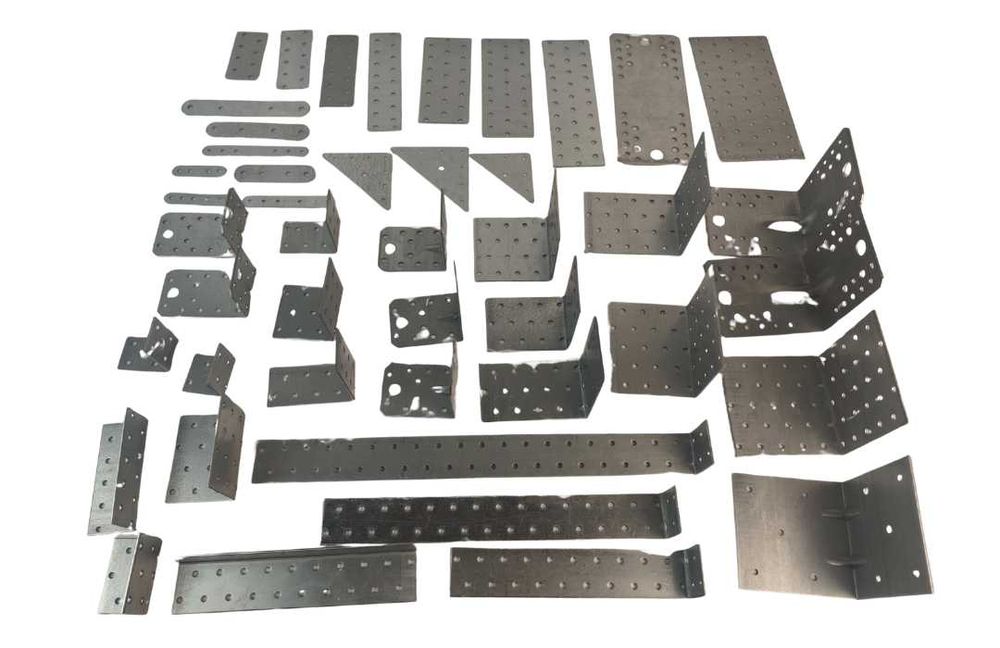 Прави и ъглови метални планки / други крепежни елементи