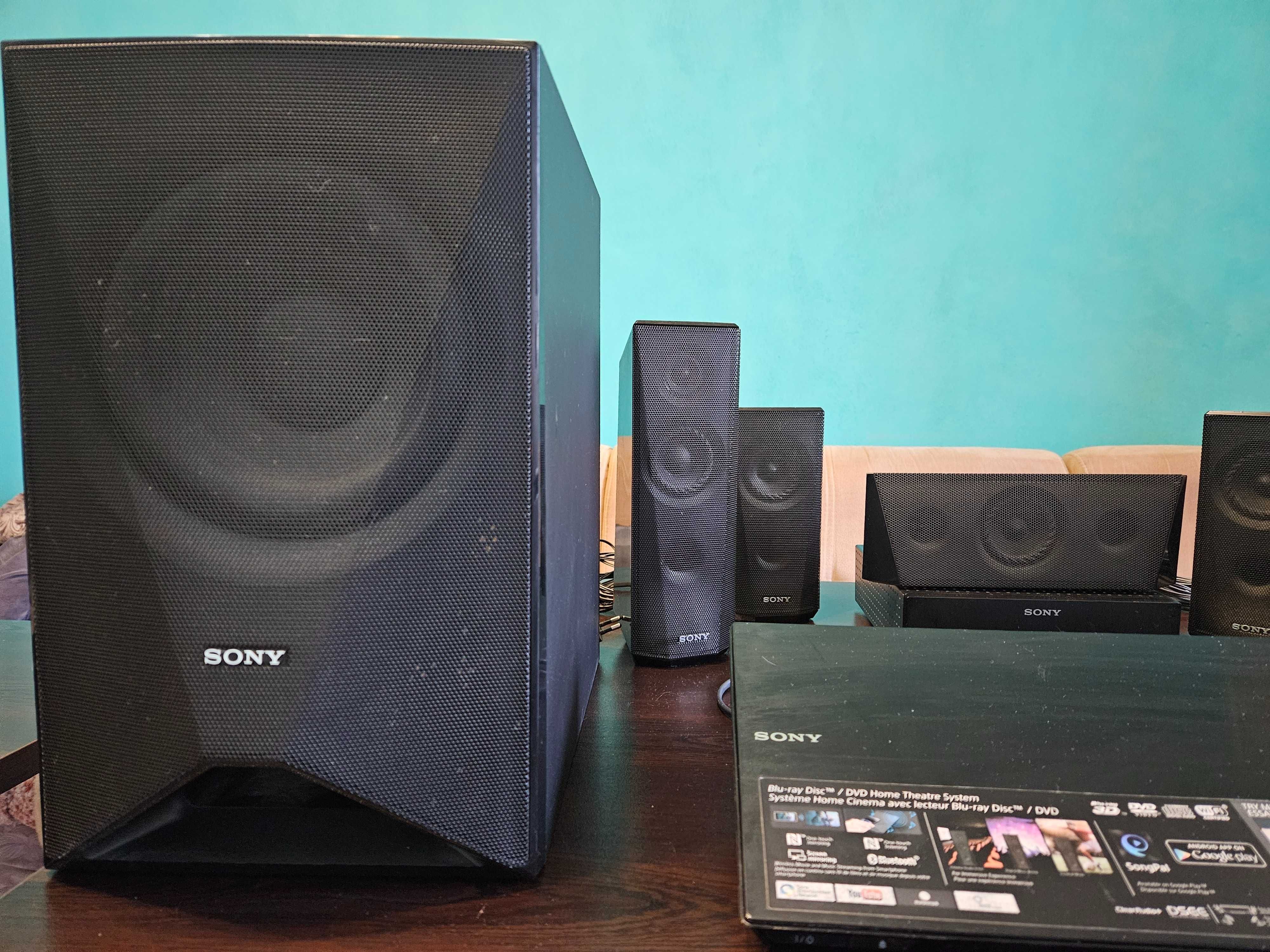 Продавам домашно кино SONY BDV-N5200W.