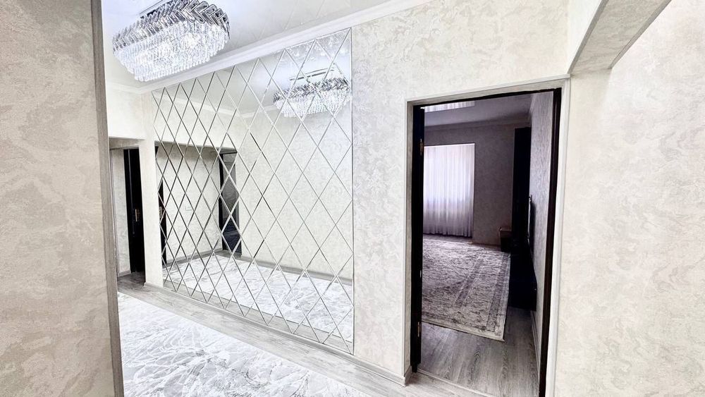 Сдаётся 4х ком квартира Ц-1, ориентир: улица Садыка Азимова, 100 м²