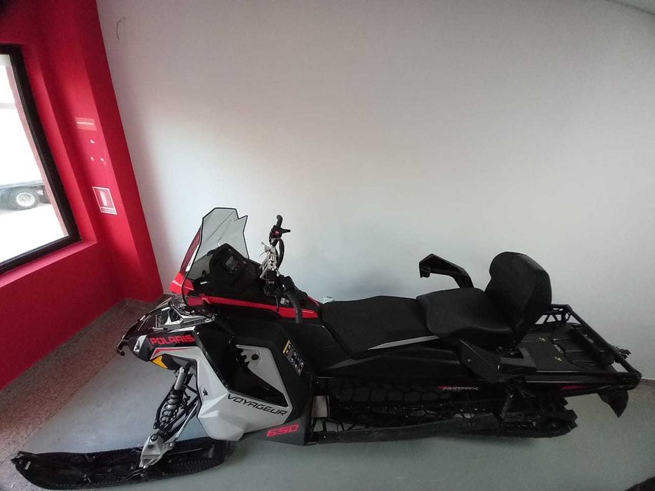 Snowmobil Polaris 650 VOYAGEUR 146 - Model 2023