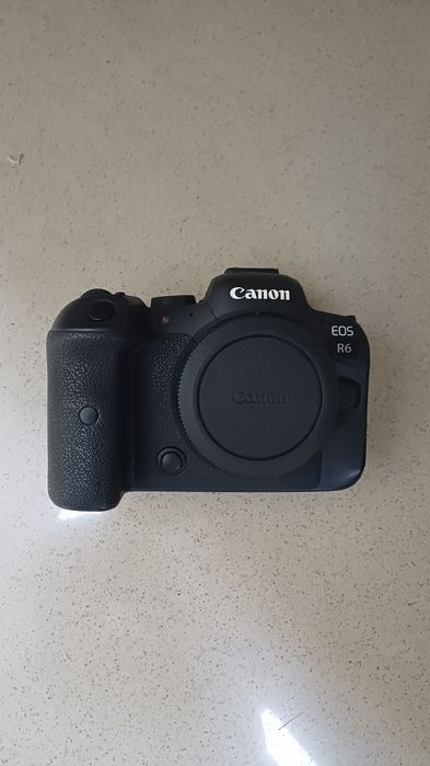 Фотоаппарат кенон R6 сотилади холати яхши