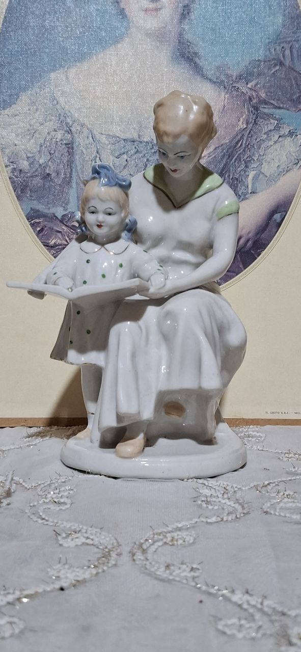 Statuetki sovetskih vremen raznie