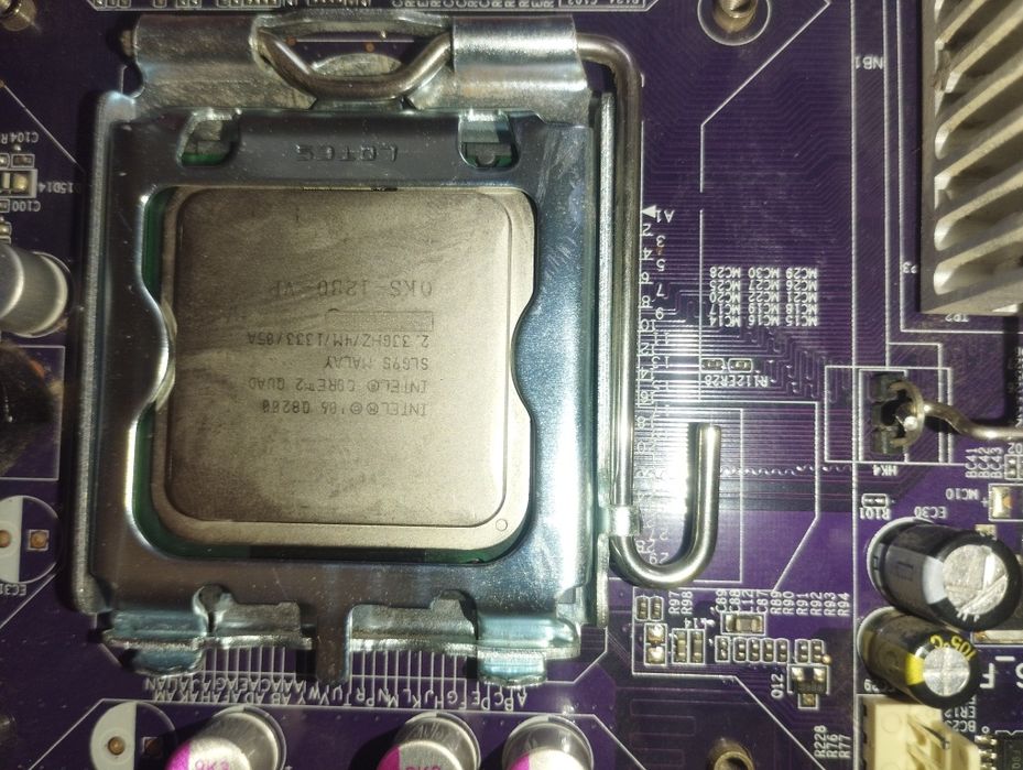 Материнская плата