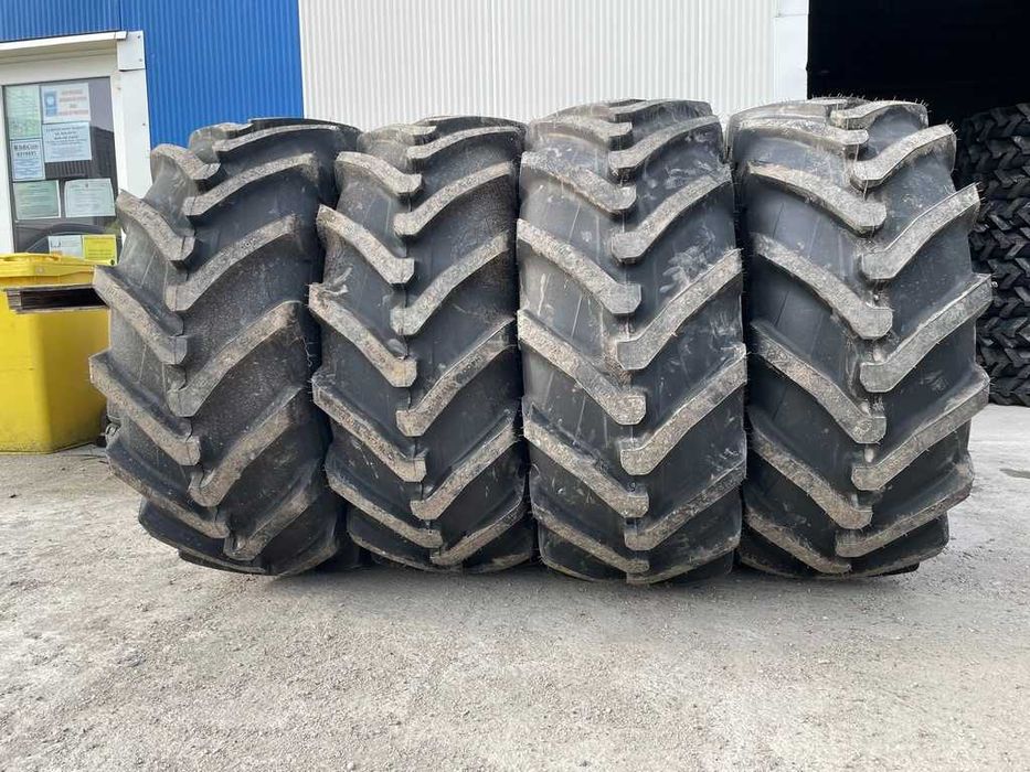 460/70 R24 Radiale de MANITOU Telescopic Garantie 17.5L-24