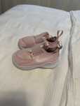 Tenesi Nike, fetite, marimea 22