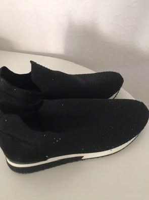 Pantofi de dama comozi noi 39