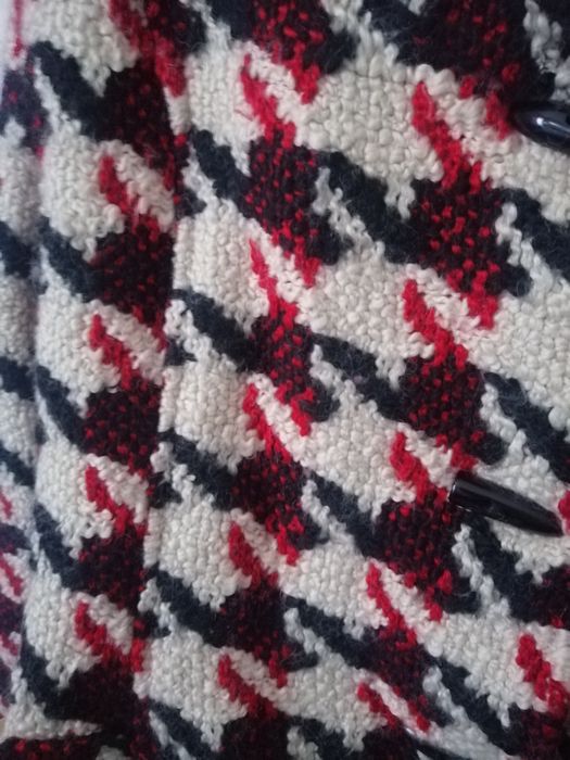 Palton gros din lana model deosebit dama marimea M/L.