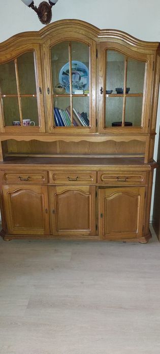 Vând mobilier de dormitor și alte corpuri