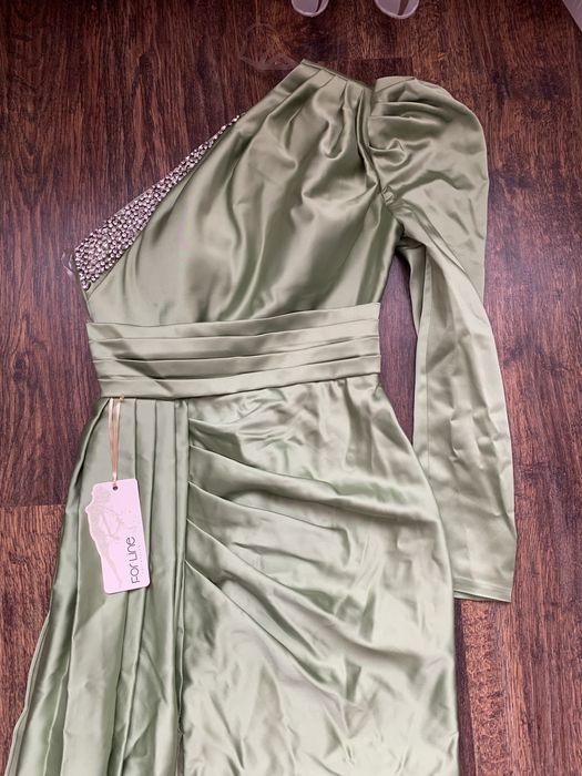 ROCHIE de ocazie deosebit de frunoasa noua