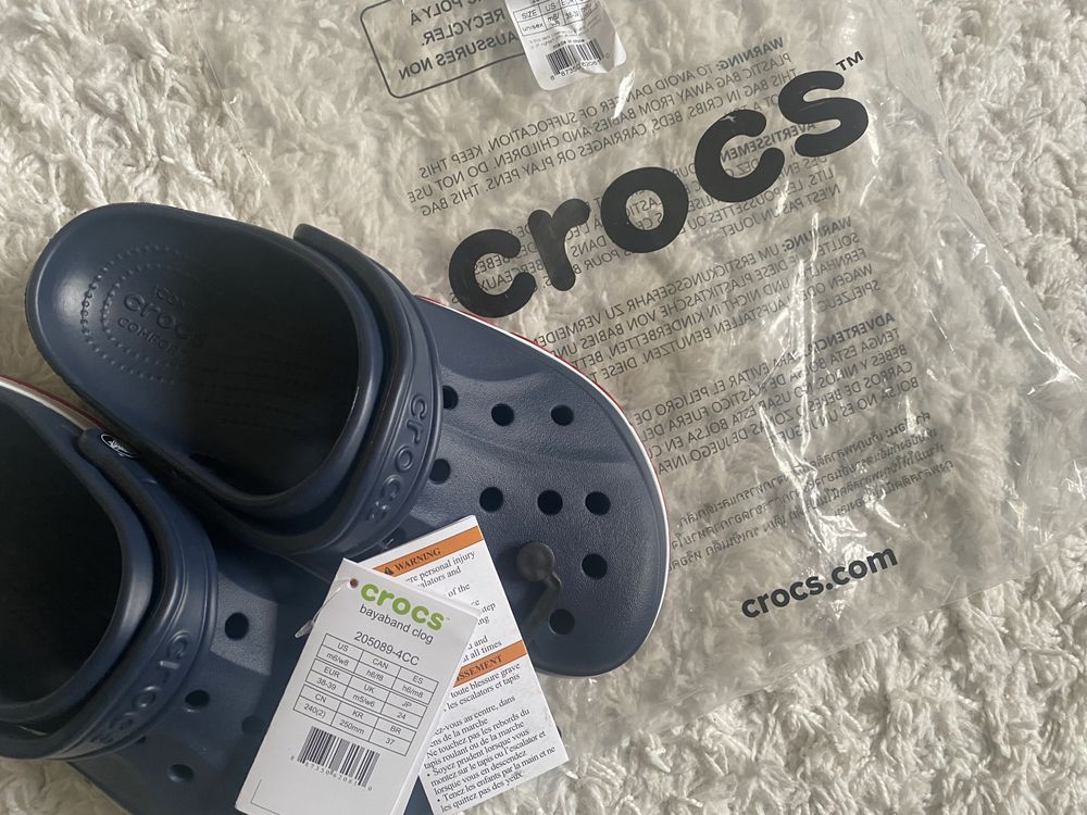 Crocs marime 6-8US, 38 EU, noi /originali USA