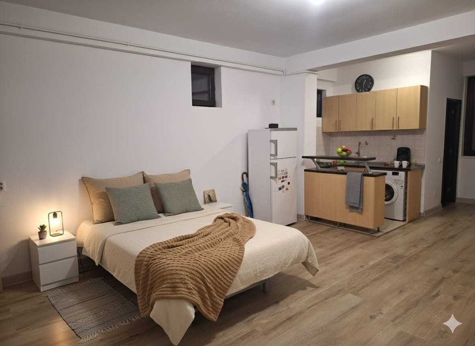 Chirie garsonieră vedere la lac–Bucureștii Noi (metrou Parc Bazilescu)