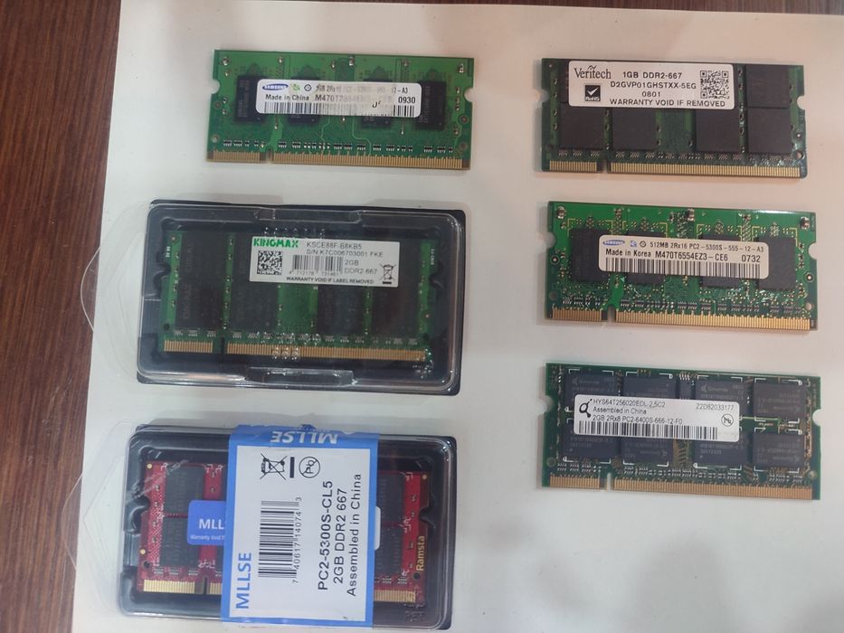 Memorii Laptop / Desktop 1G, 2G, 4 G