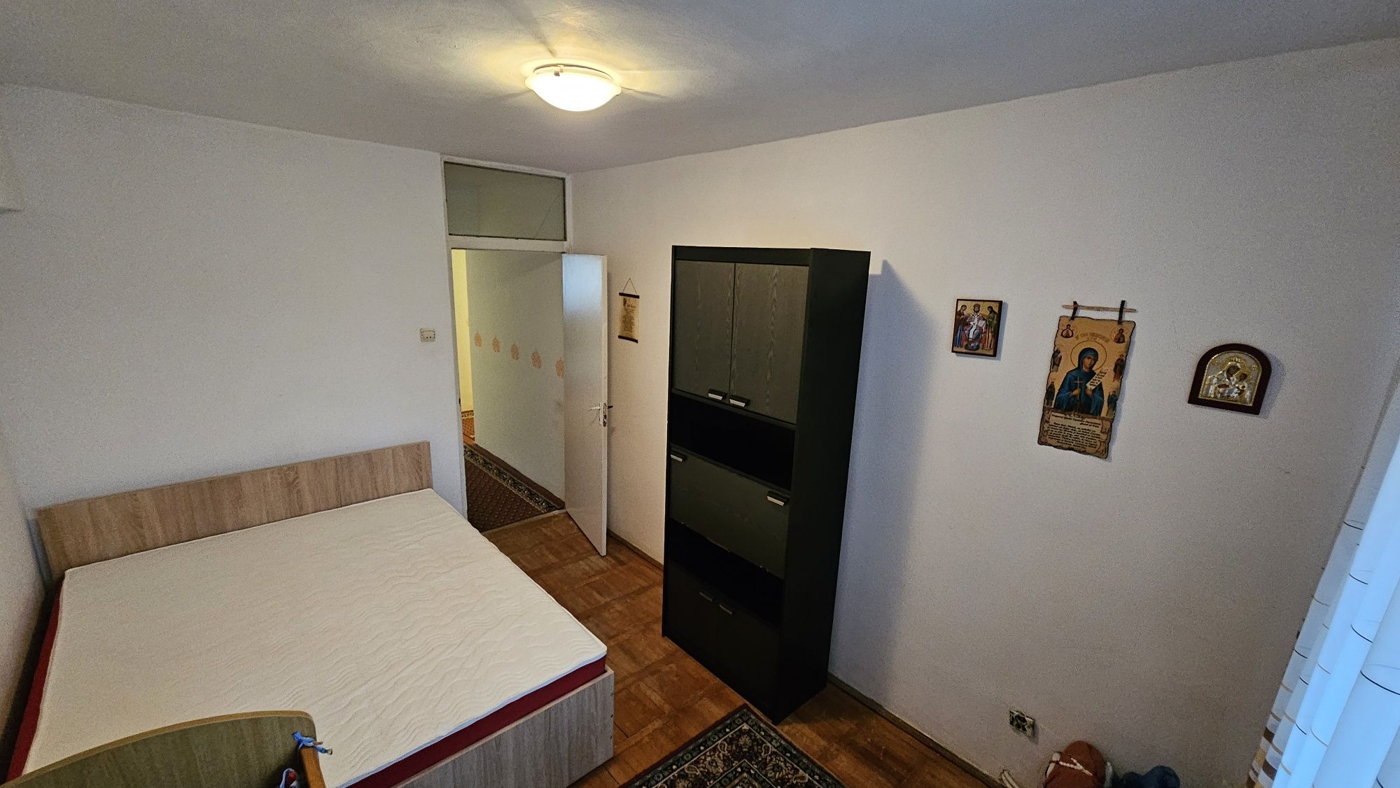 Apartament 4 camere  zona centrala