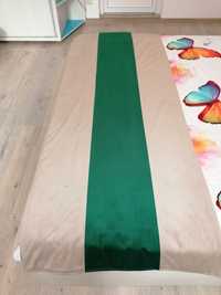Runner de pat din catifea cu dos matlasat