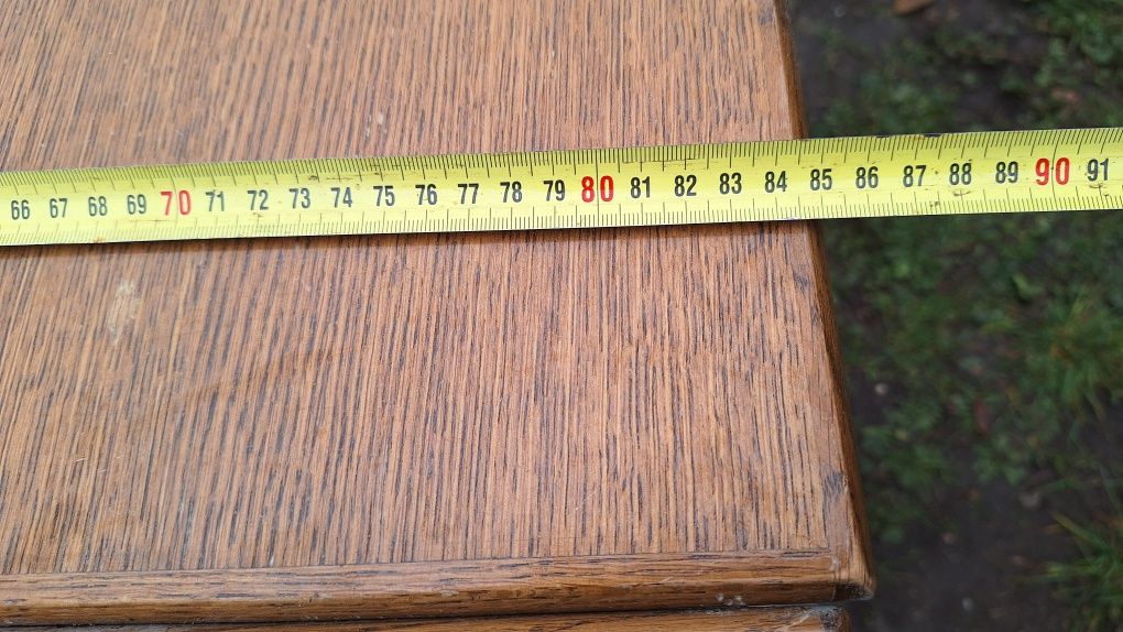 Masa din stejar cu pene de 10 persoane are 2x85latime