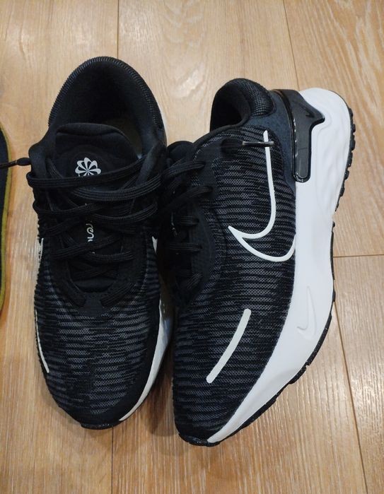 Оригинални мъжки Маратонки Nike Renew Run 4