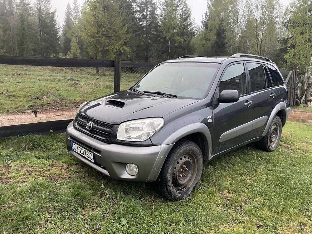 Toyota rav4  2005