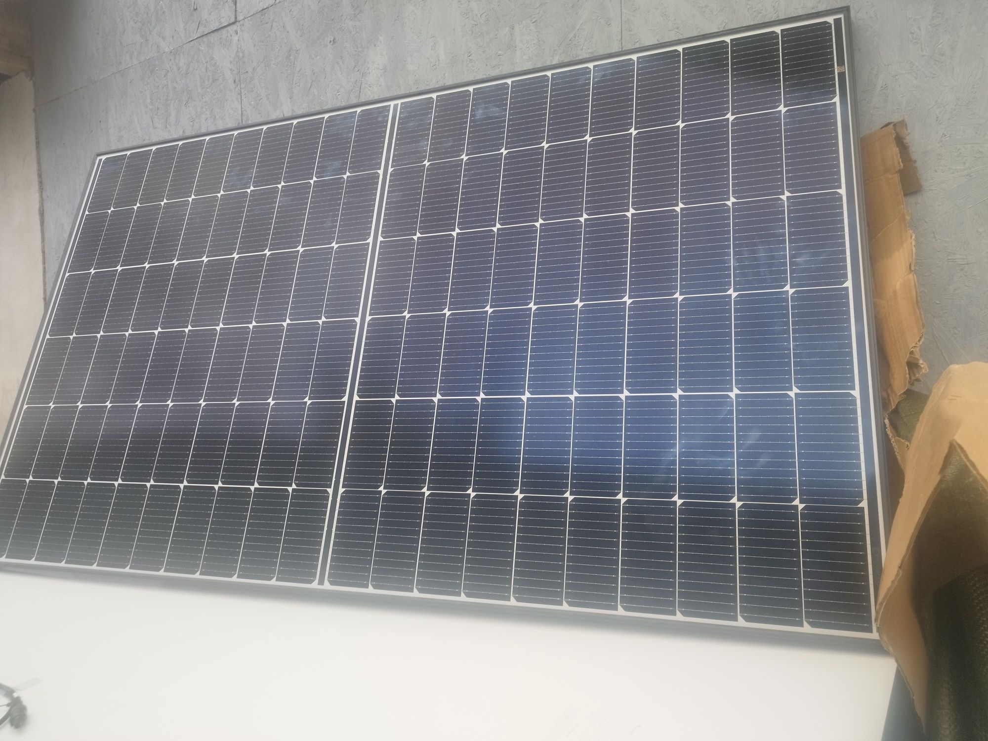 Panouri fotovoltaice,min 390 w made in Austria,Noi