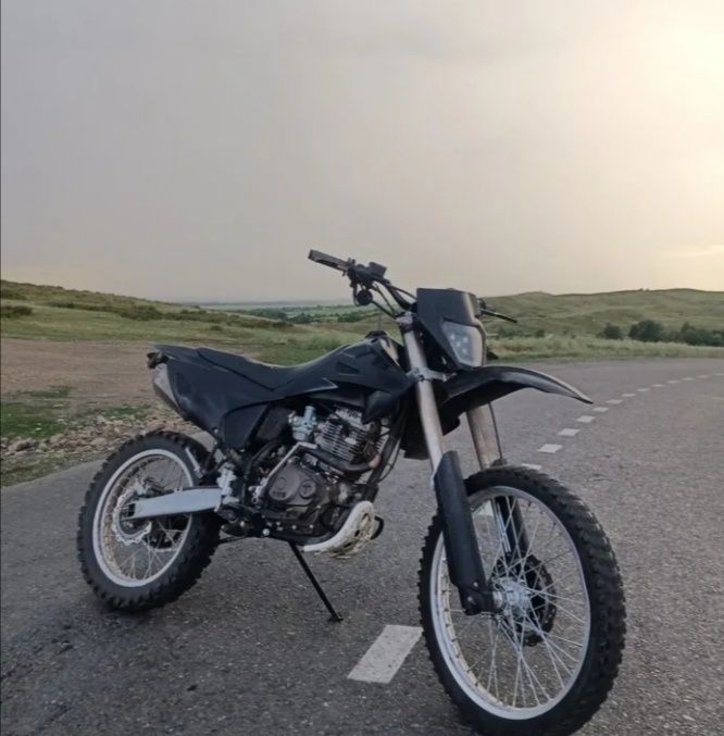 Продам срочно.  .