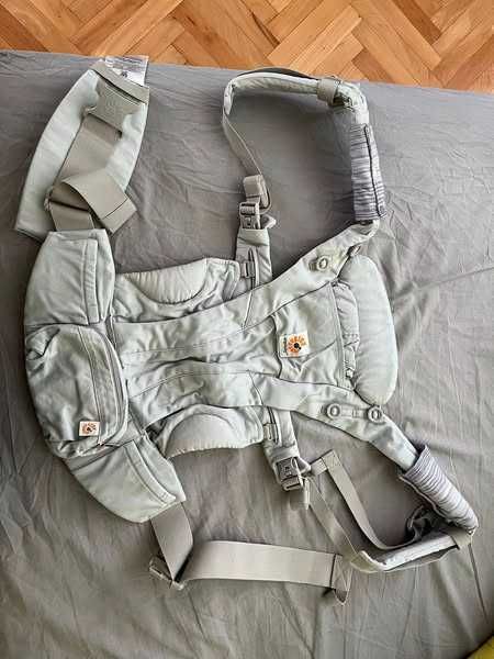 Ergobaby Omni Dream