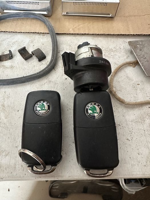 Контактен ключ шкода skoda