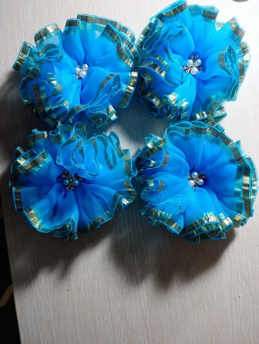 Продам бантики для девочек