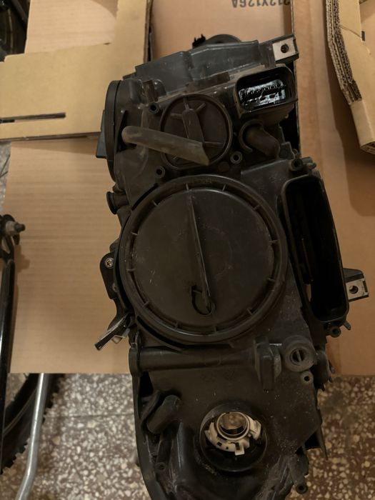 Фарове за BMW F10 / F11