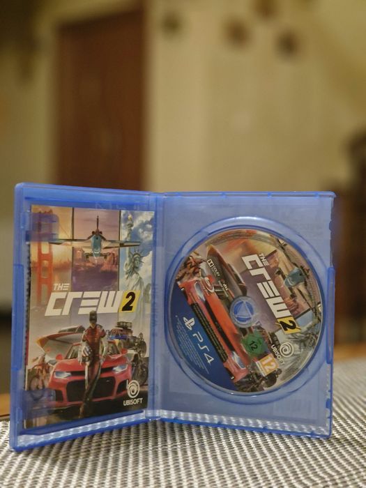 Vând jocuri de PS4: Watch Dogs 2, The Crew 2, Bus Simulator